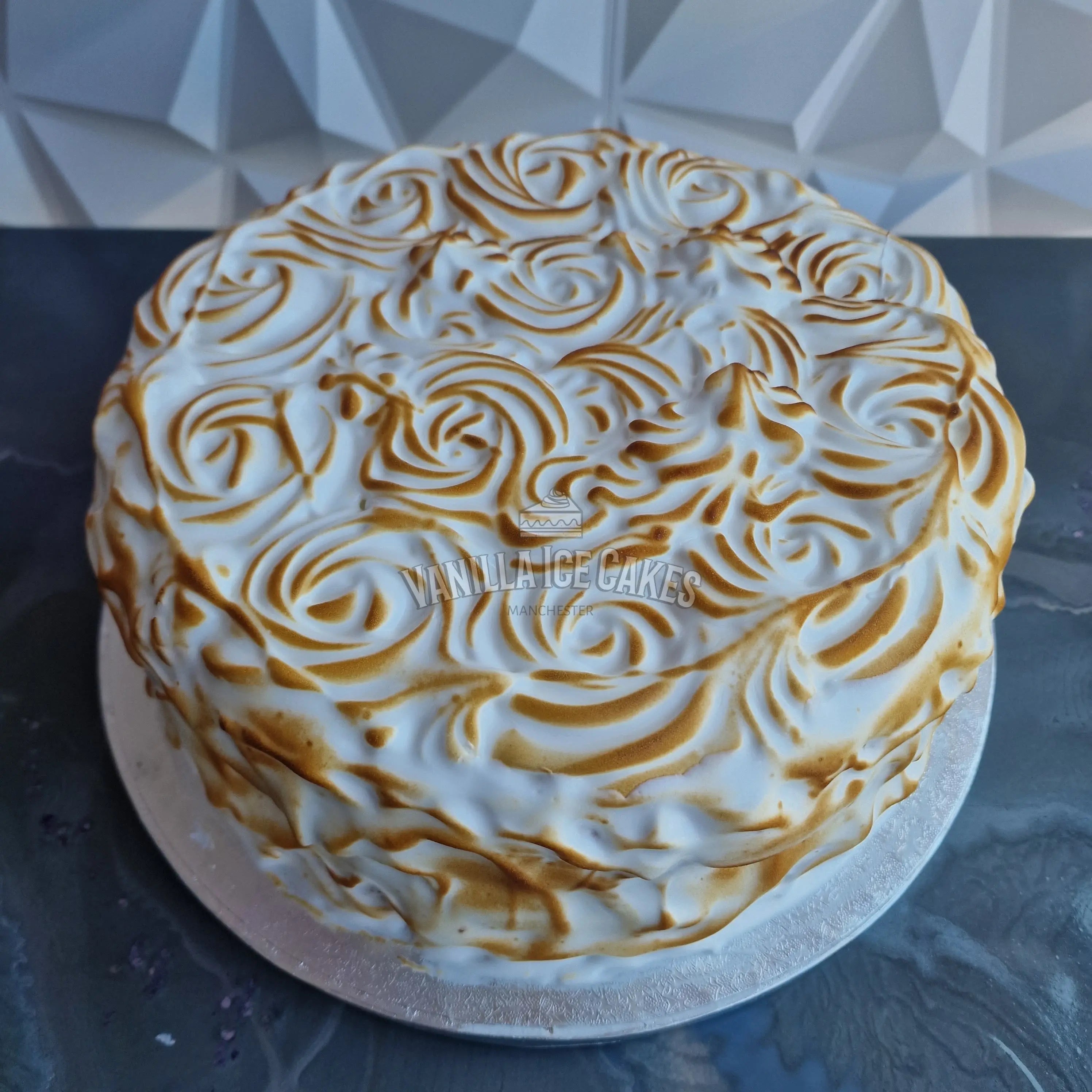 Lemon Meringue Cake Slice