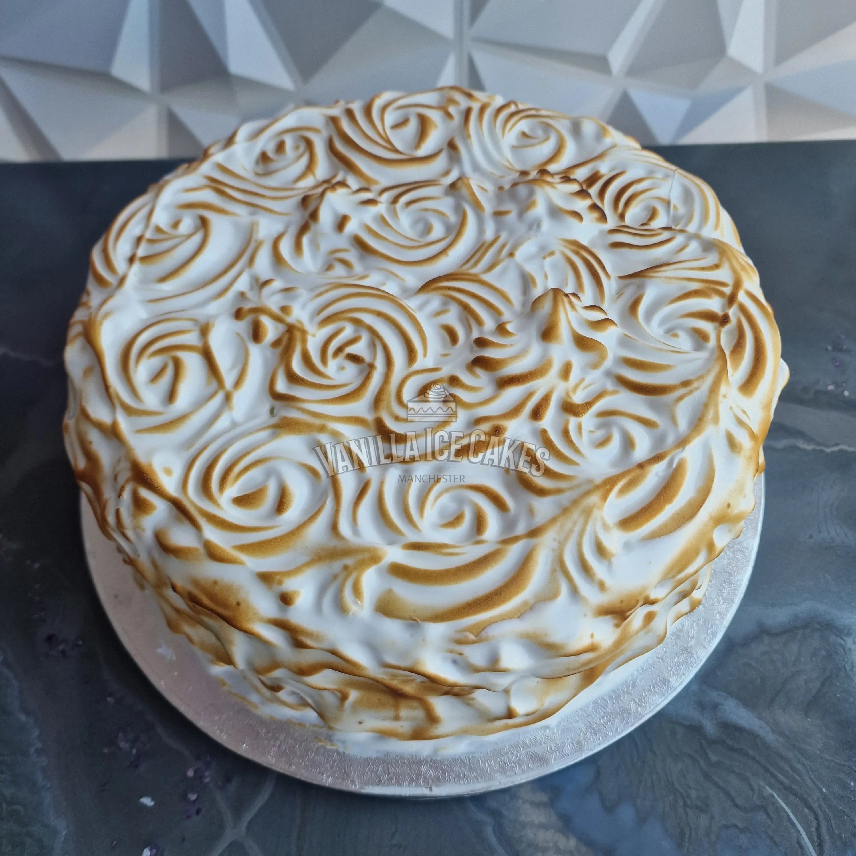 Lemon Meringue Cake Slice