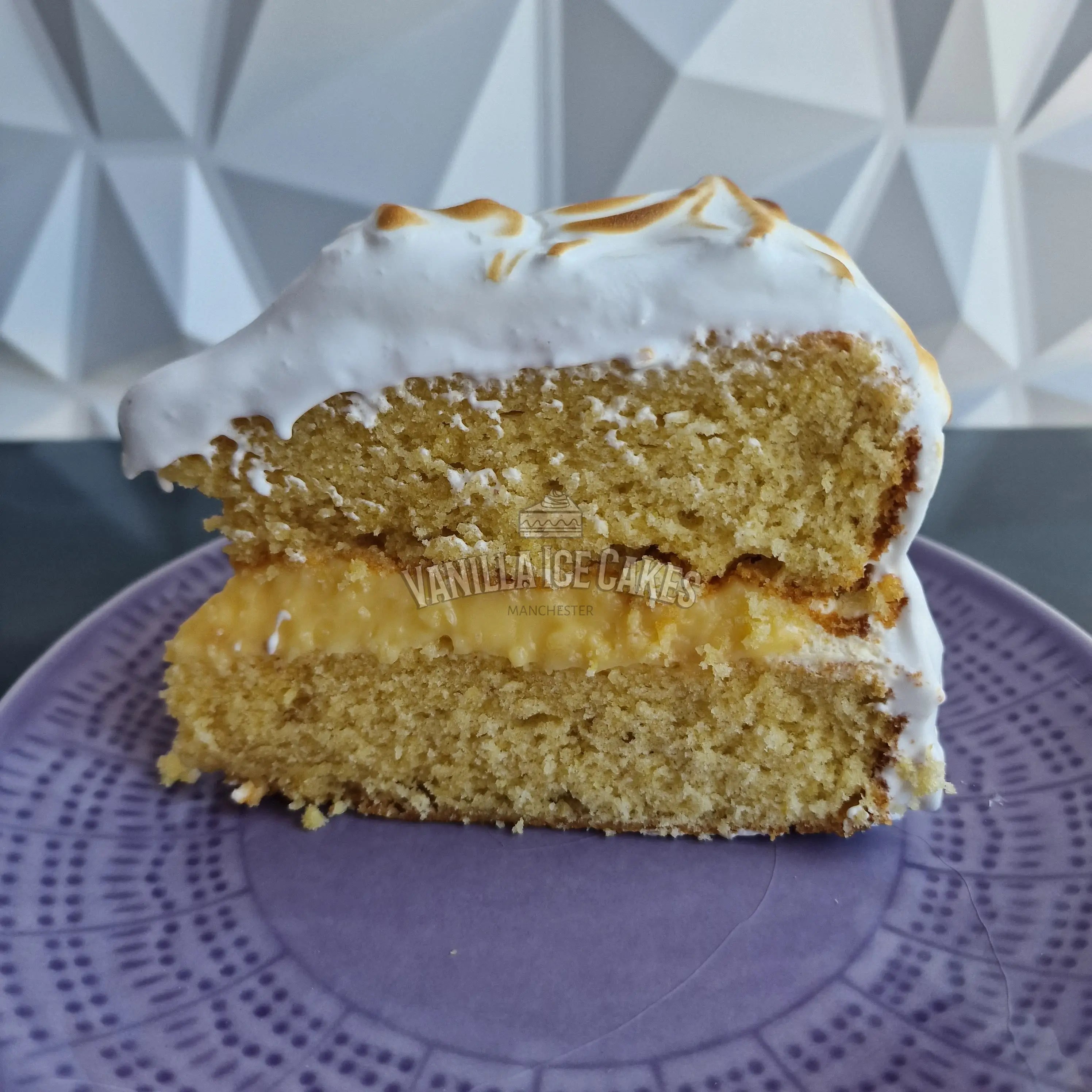 Lemon Meringue Cake Slice