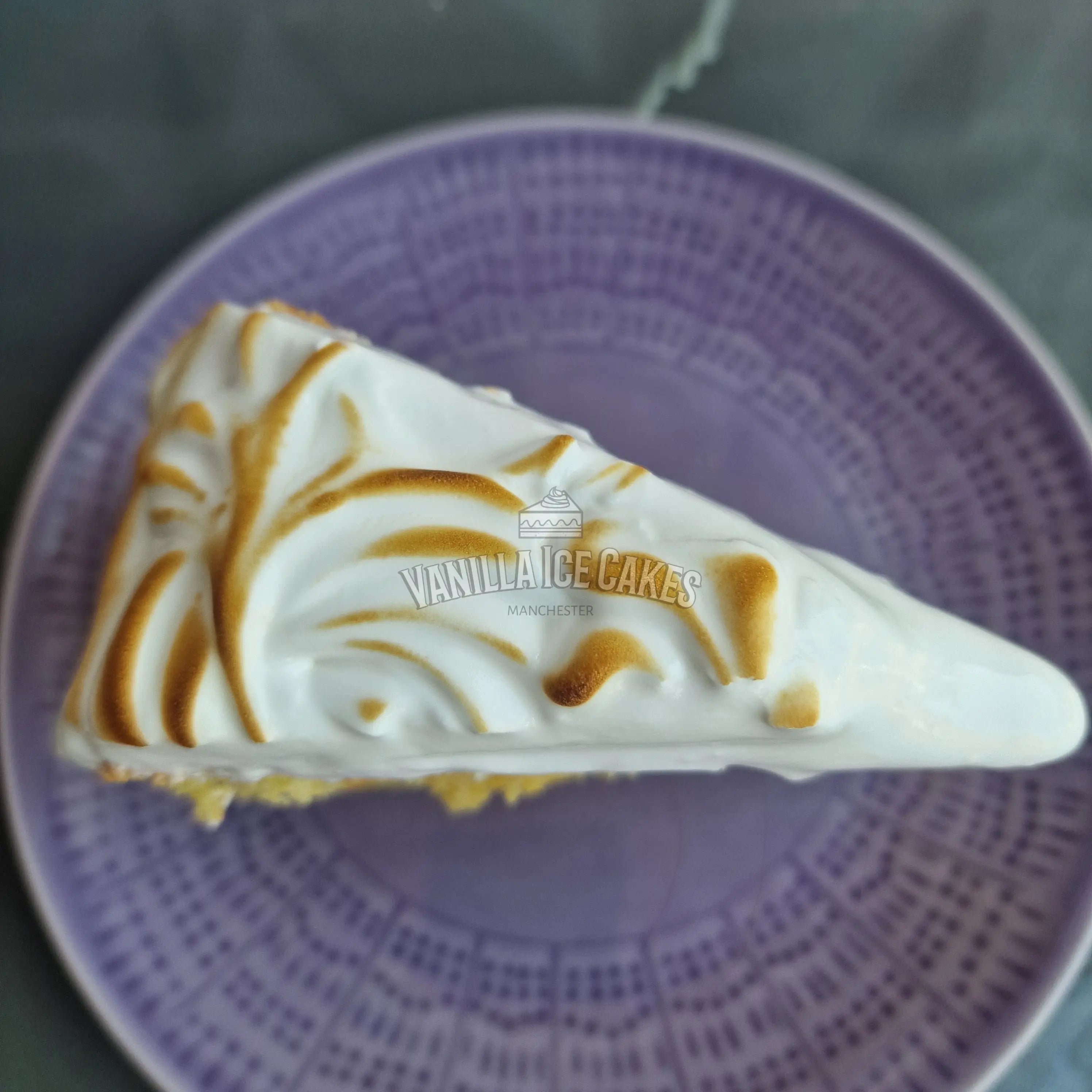 Lemon Meringue Cake Slice