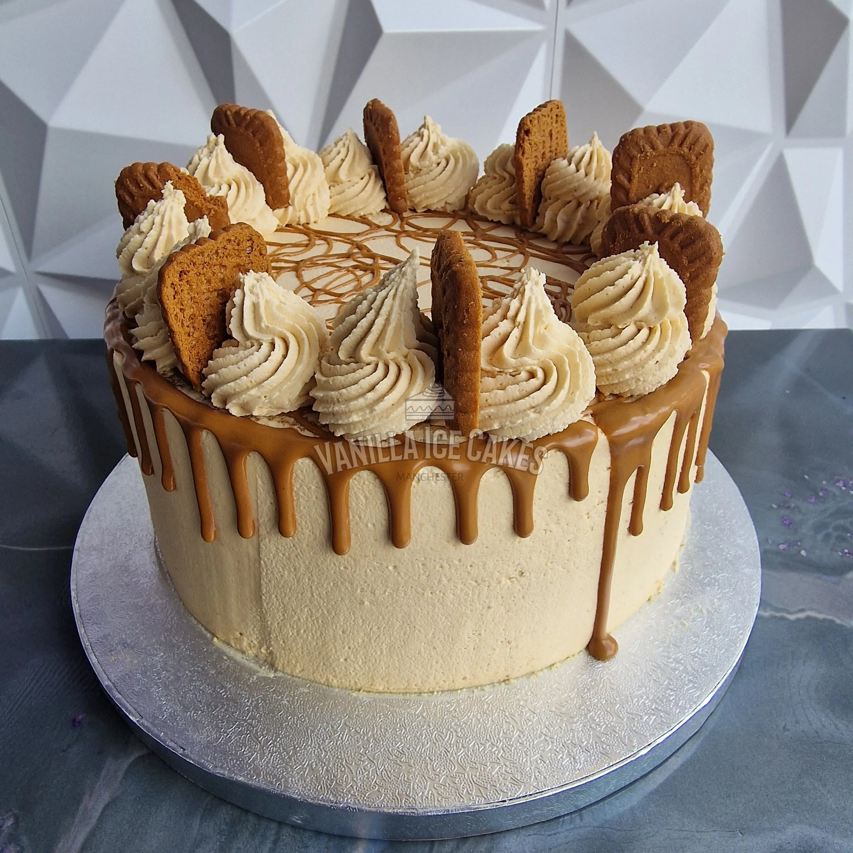 Lotus Celebration Cake