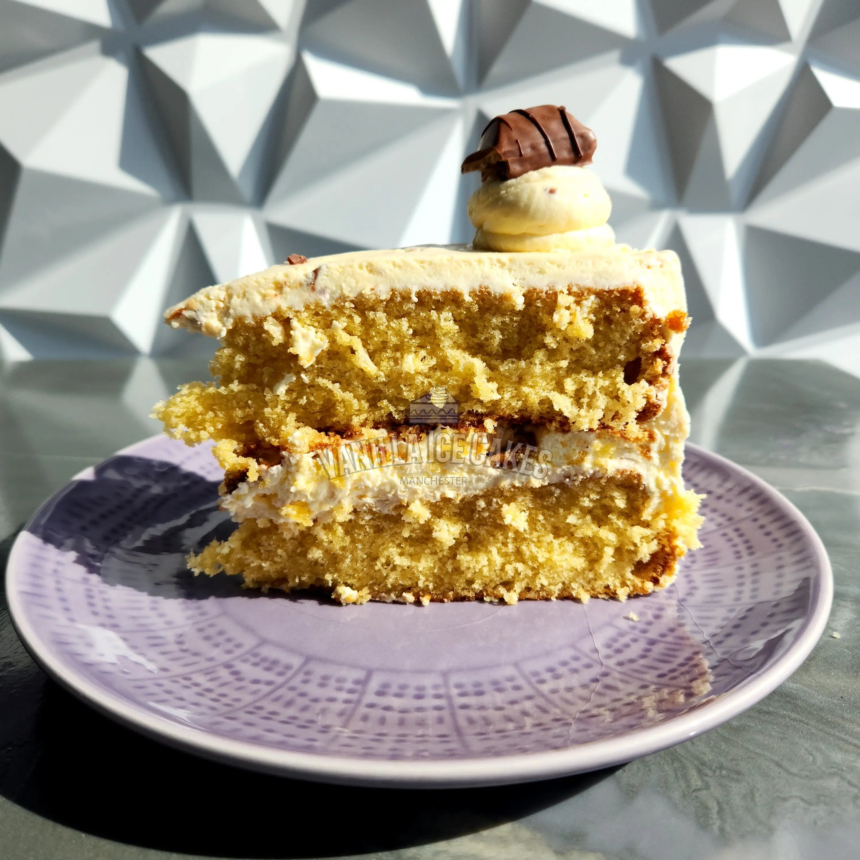 Vanilla Kinder Cake Slice