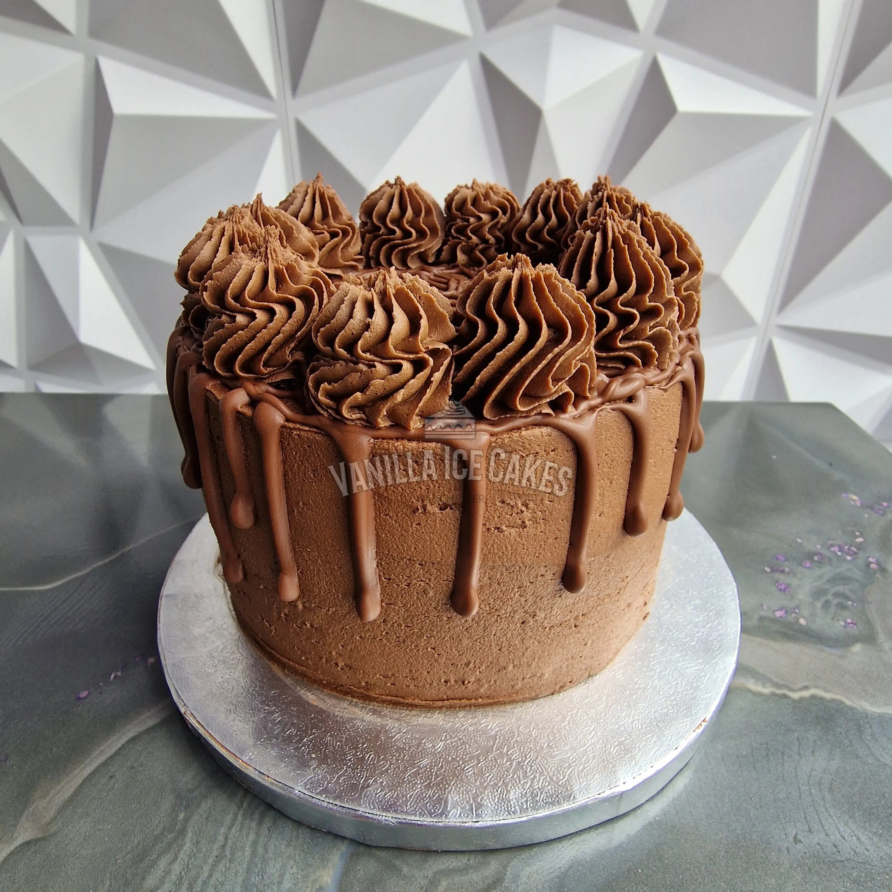 Chocolate Celebration Cake - 6’’