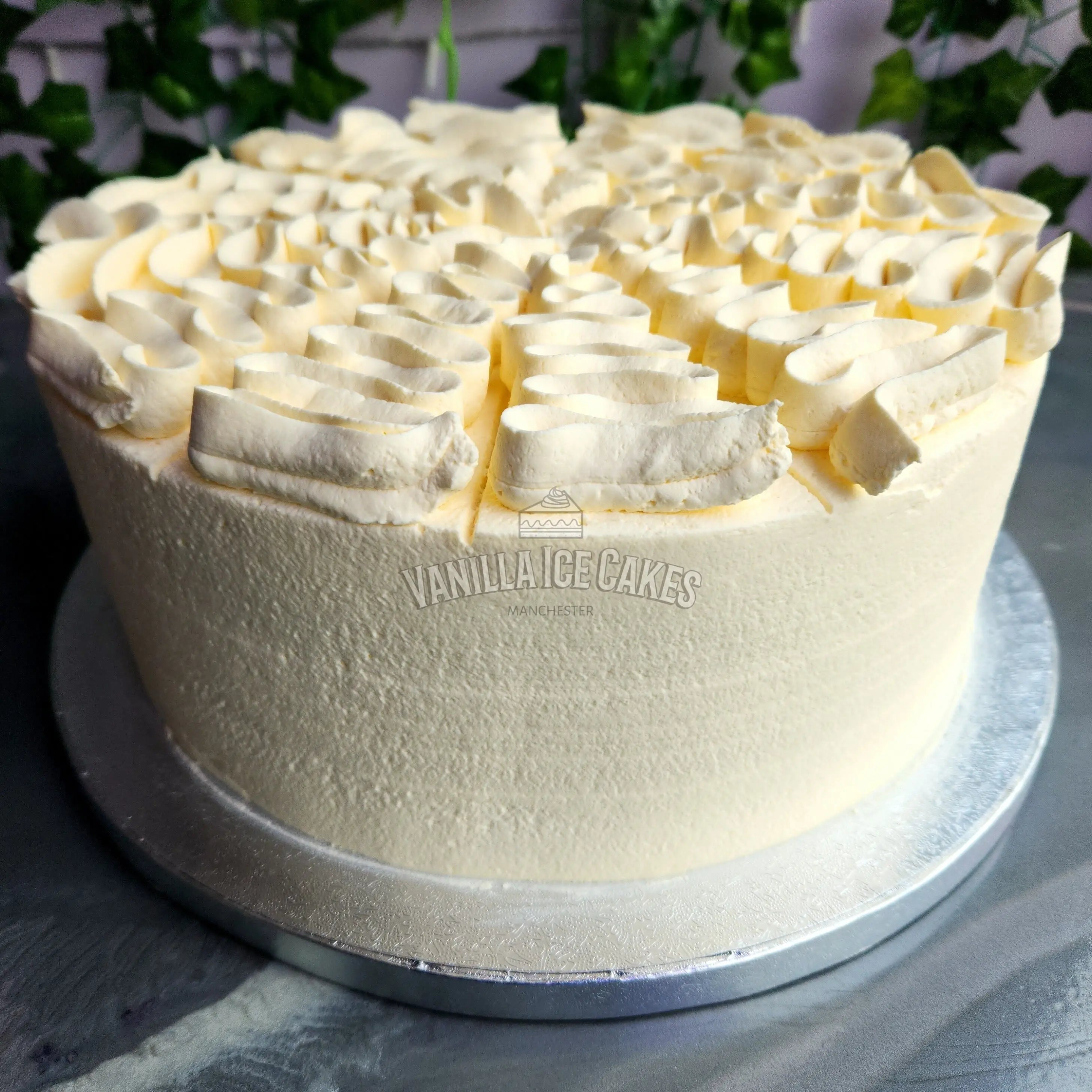 Fresh Cream Celebration Cake 10’’