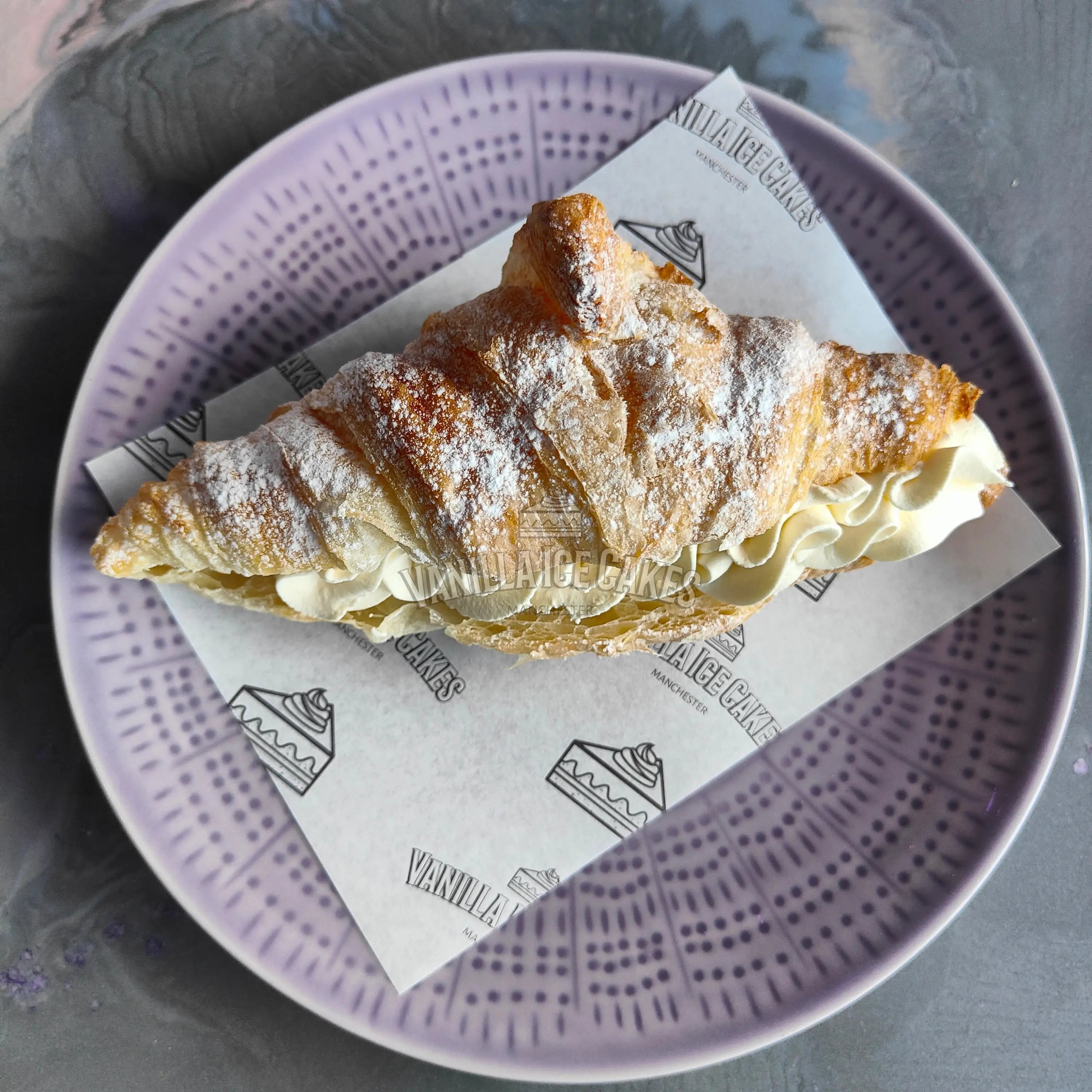 Cream Croissant - Original