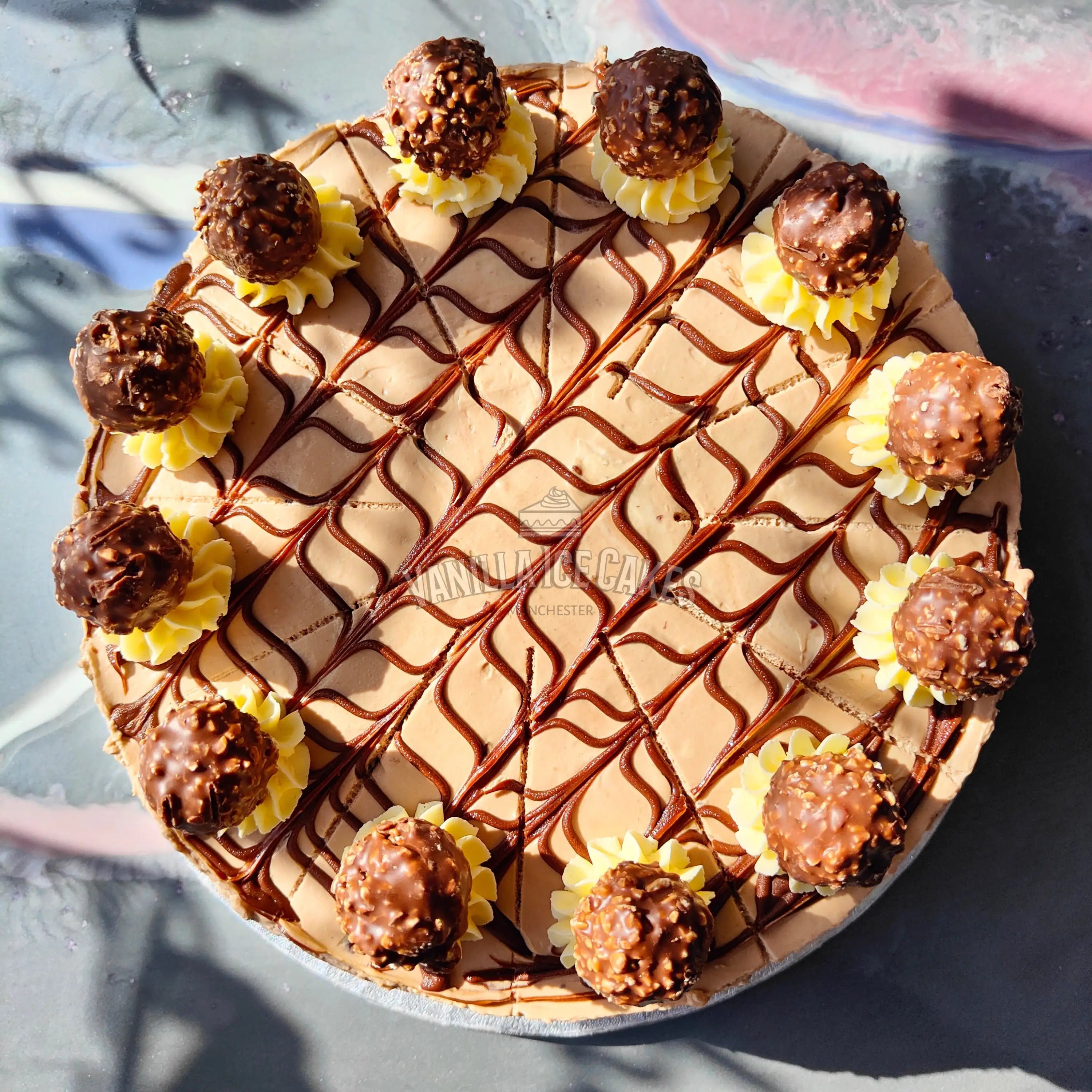 Ferrero Rocher Cheesecake