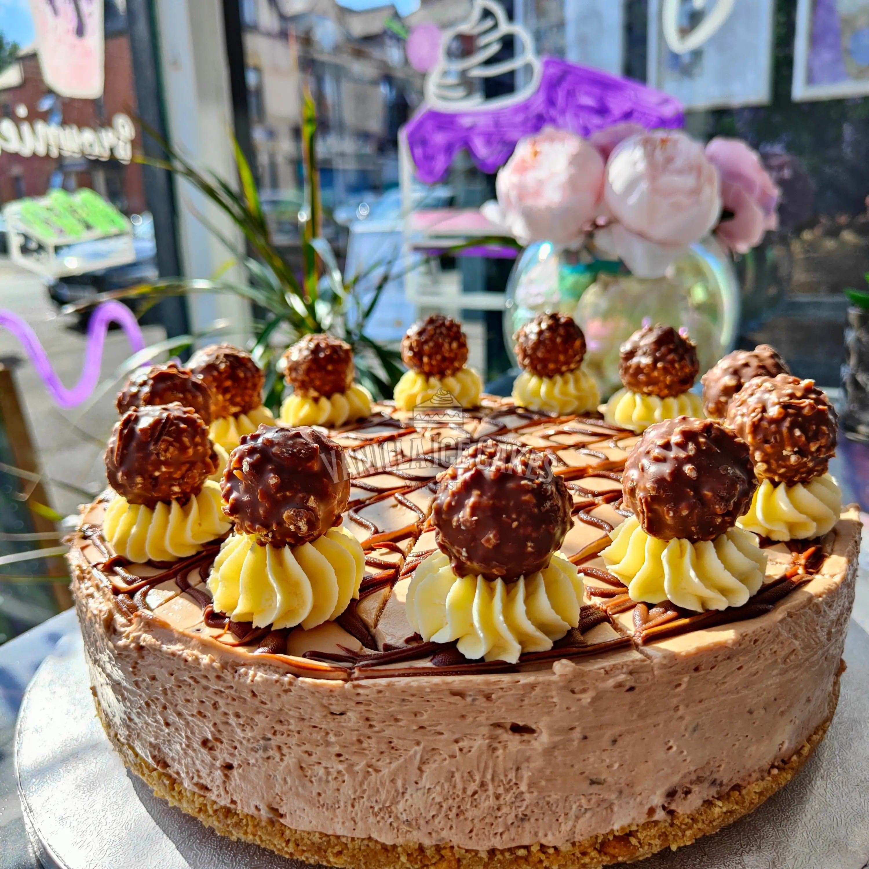 Ferrero Rocher Cheesecake