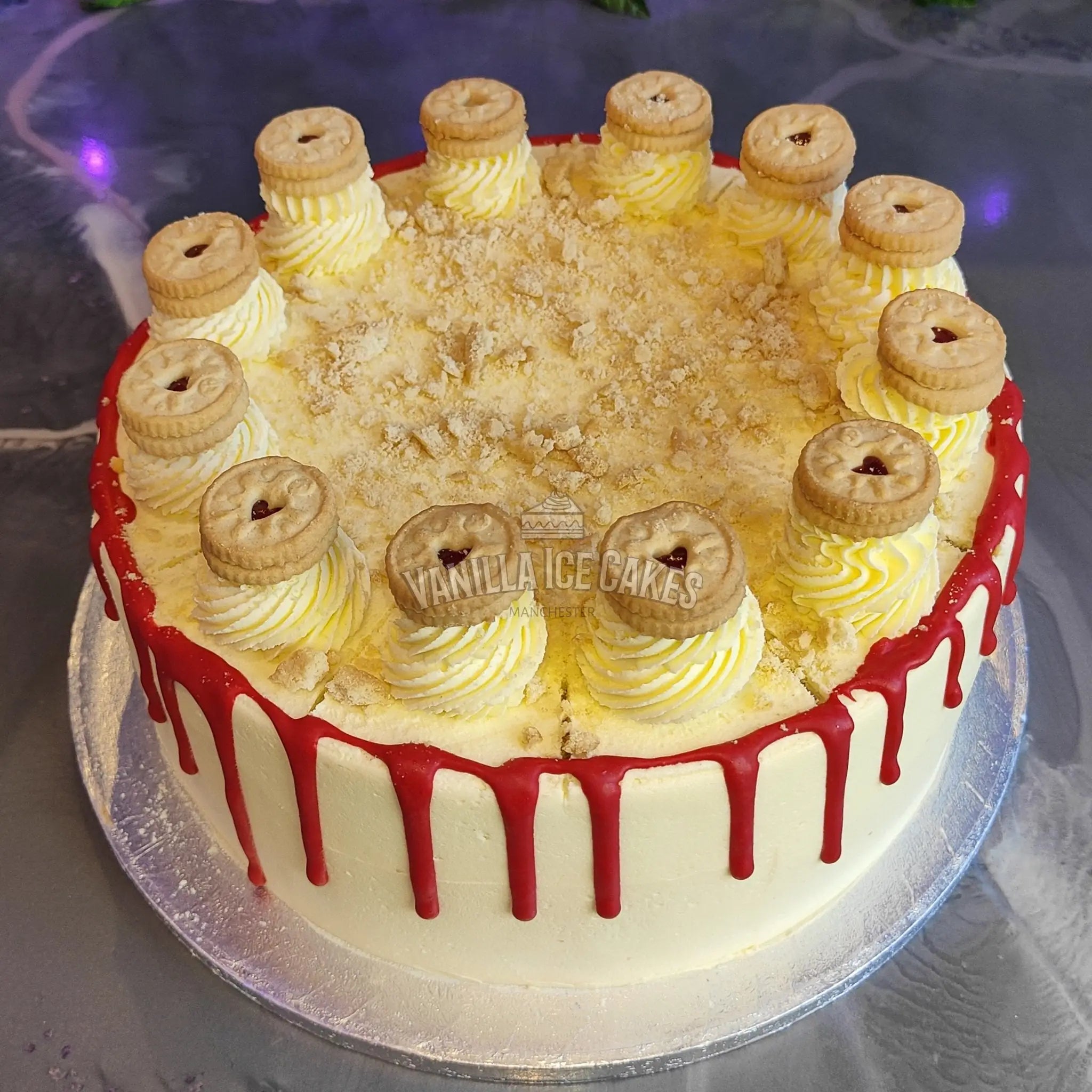 Jammie Dodger Cake Slice