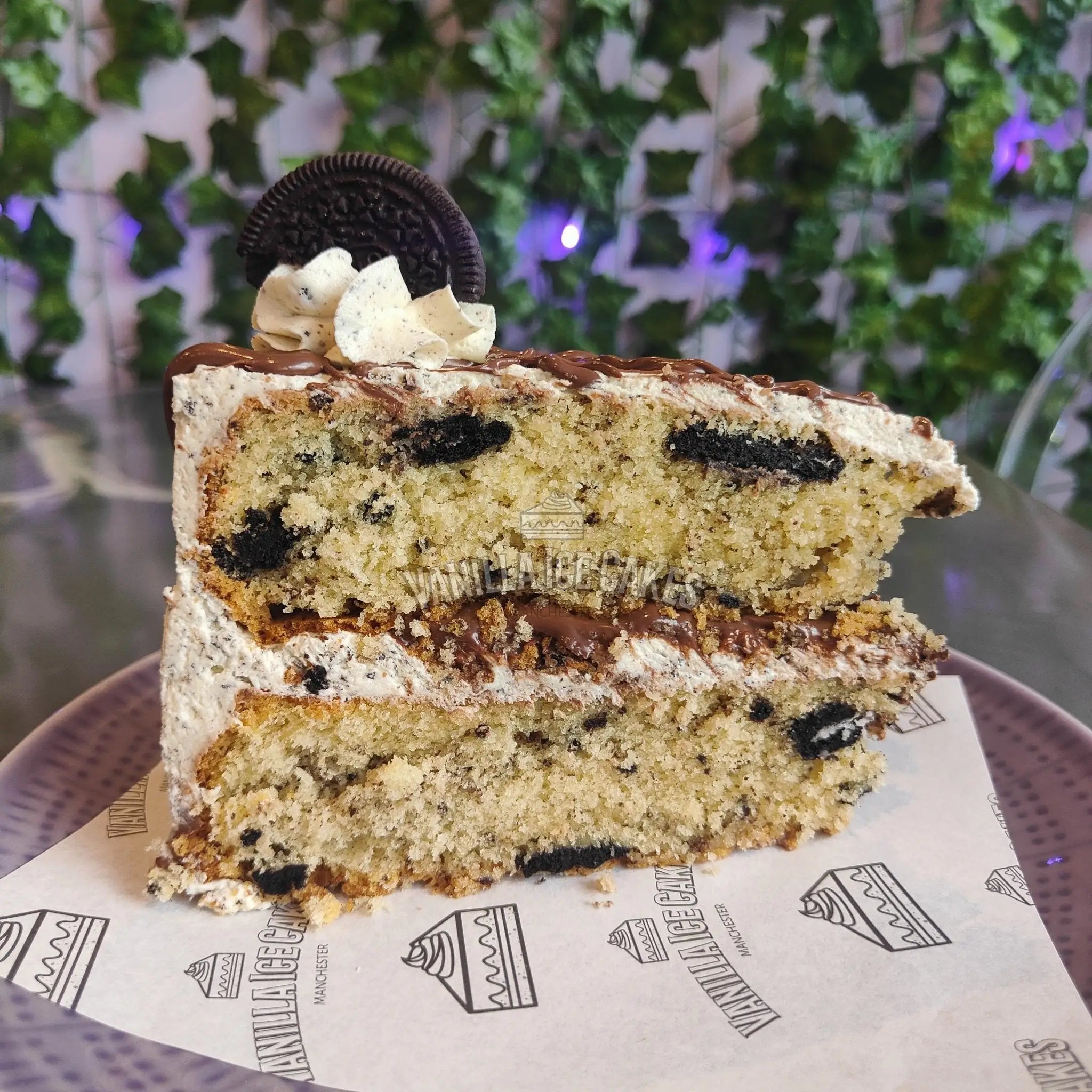 Oreo & Nutella Cake Slice