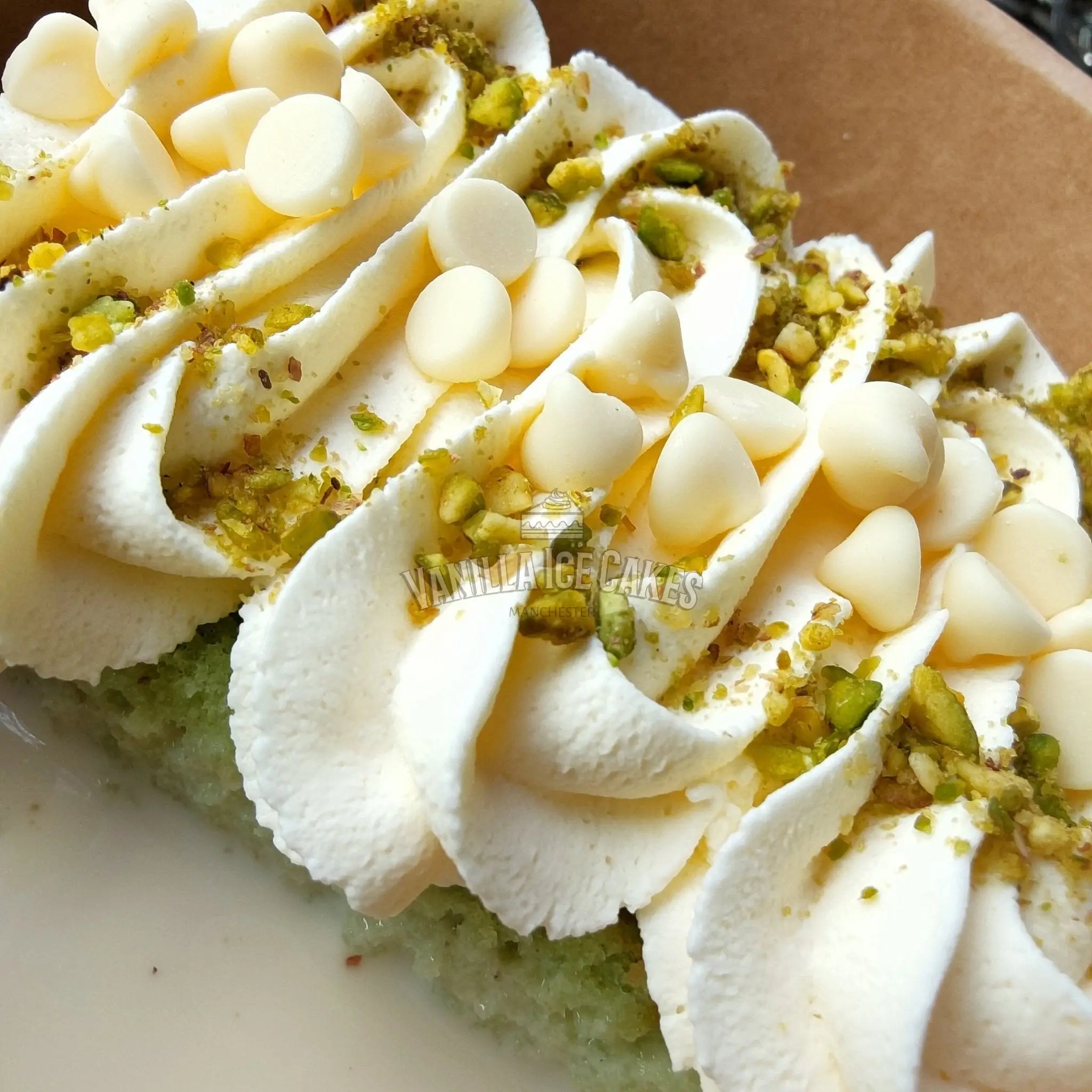 Pistachio and White Chocolate Milk Cake