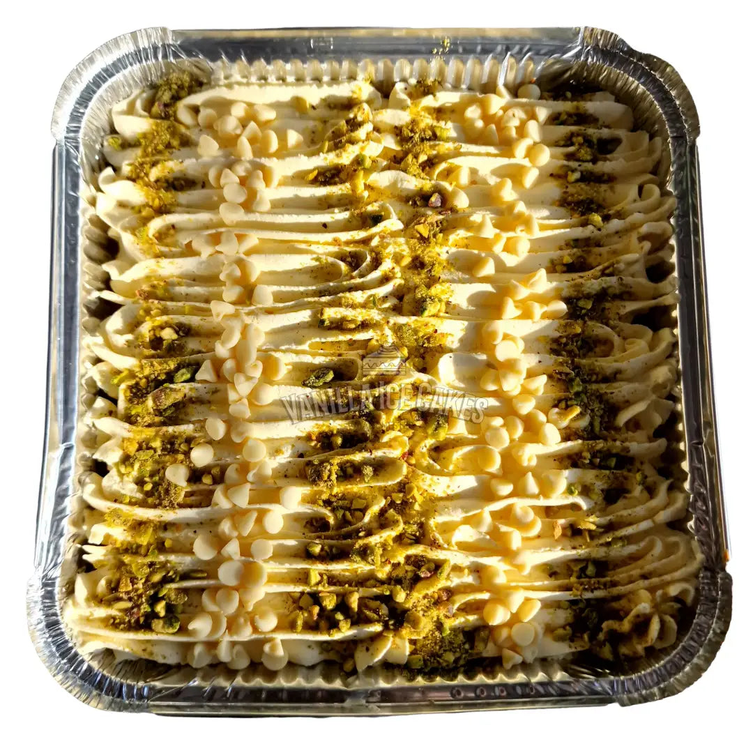 Pistachio & White Chocolate Milk Cake Tray