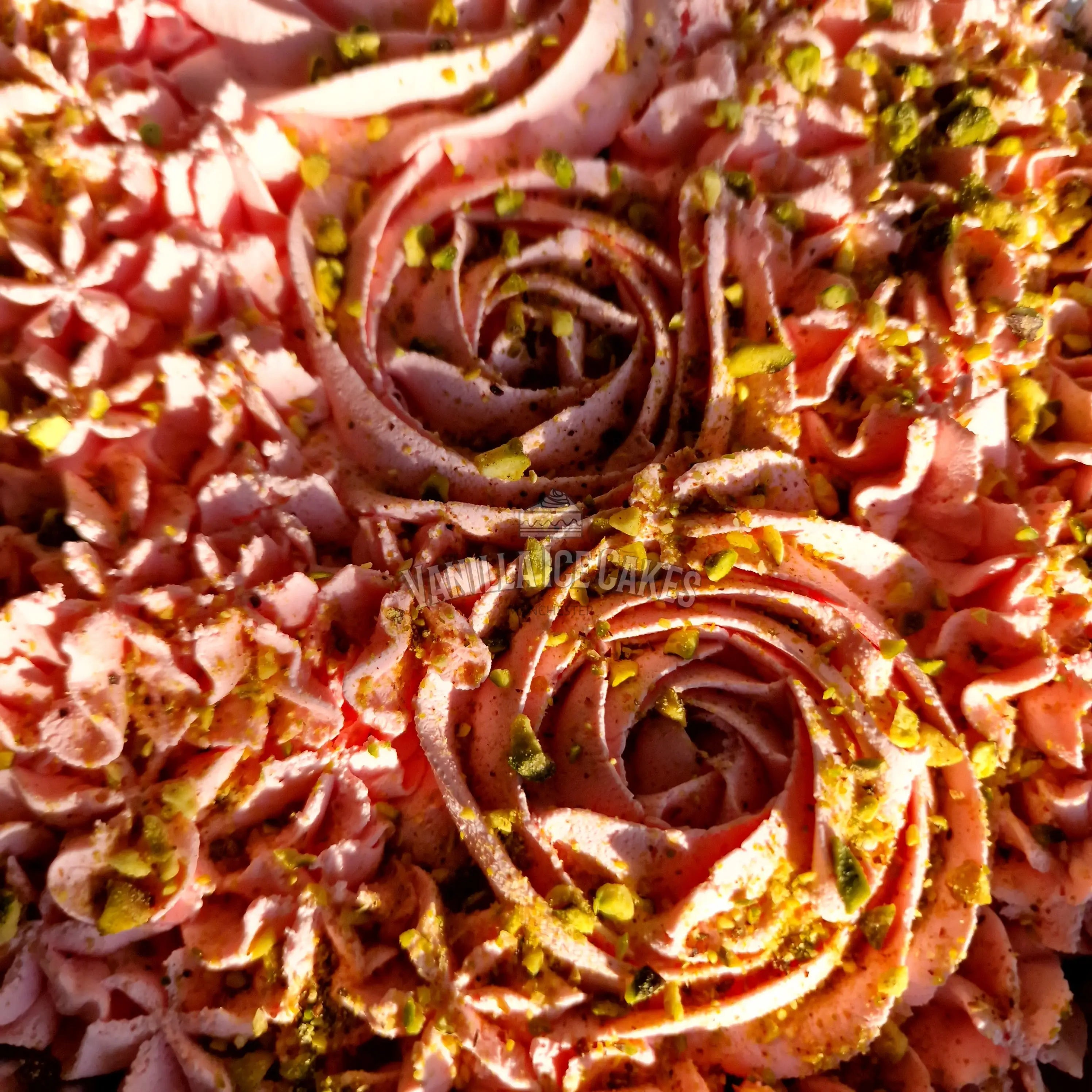 Rose & Pistachio Milk Cake Tray