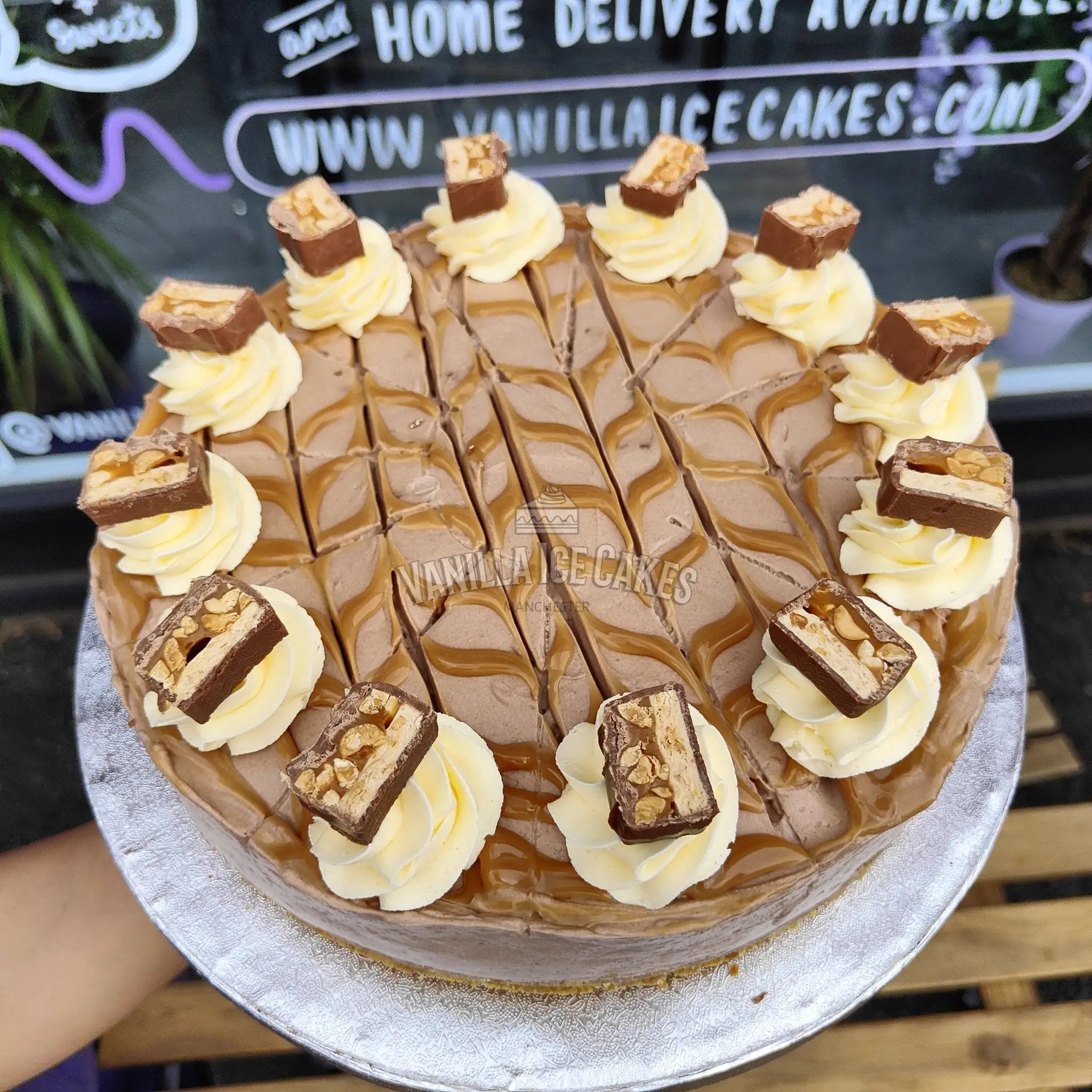Snickers Cheesecake
