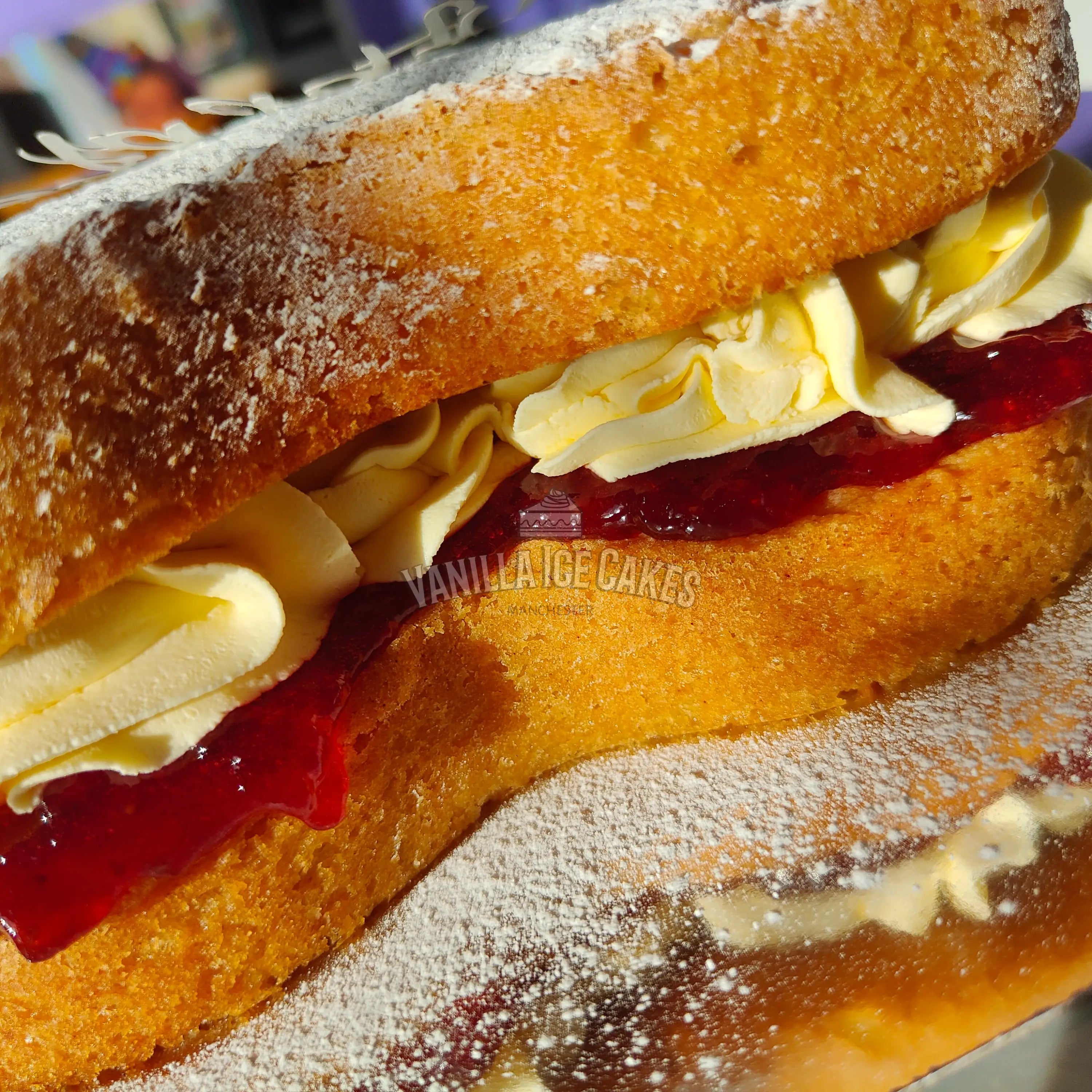 Valentine’s Day - Victoria Sponge Cake
