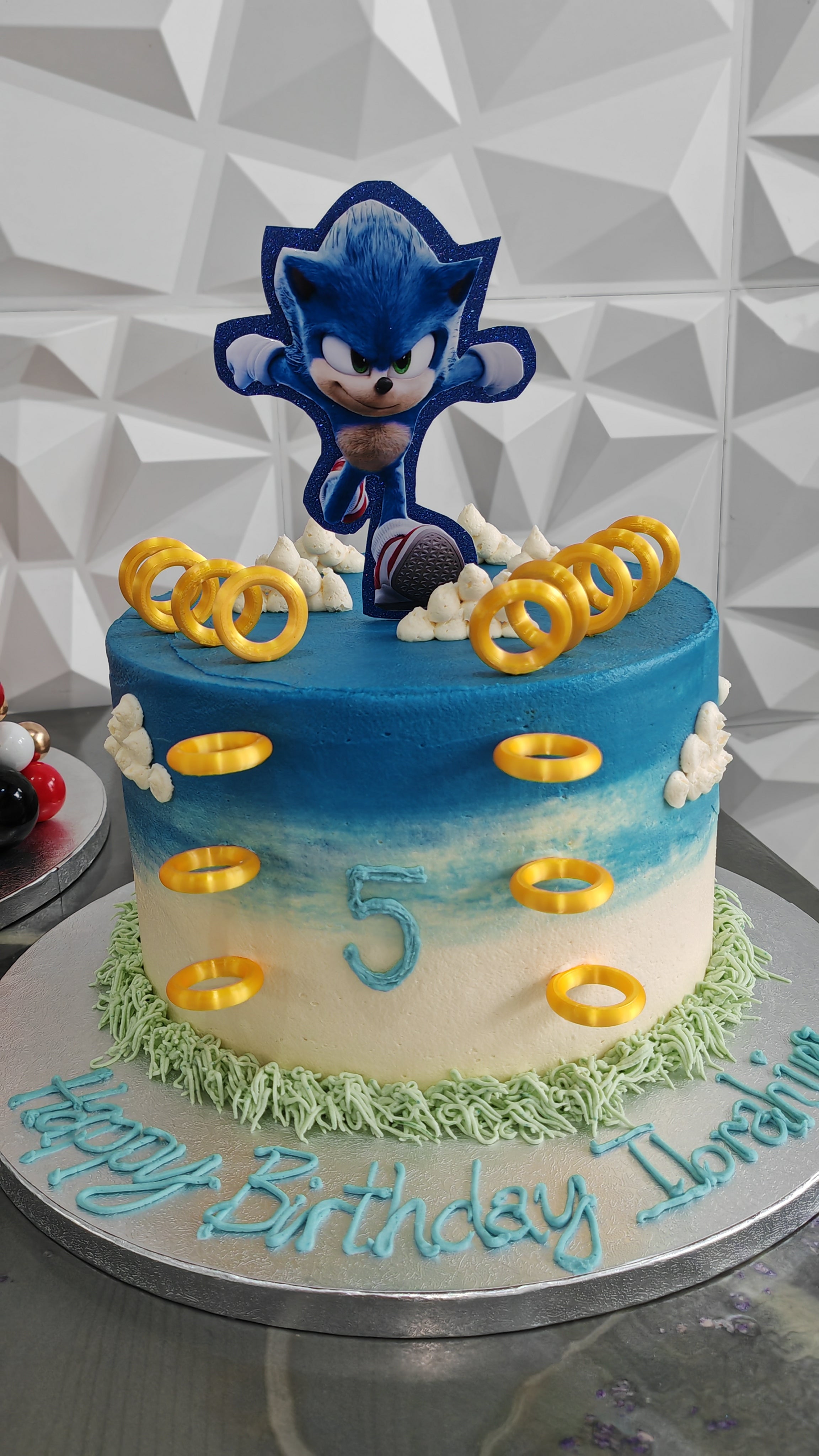 Sonic cake