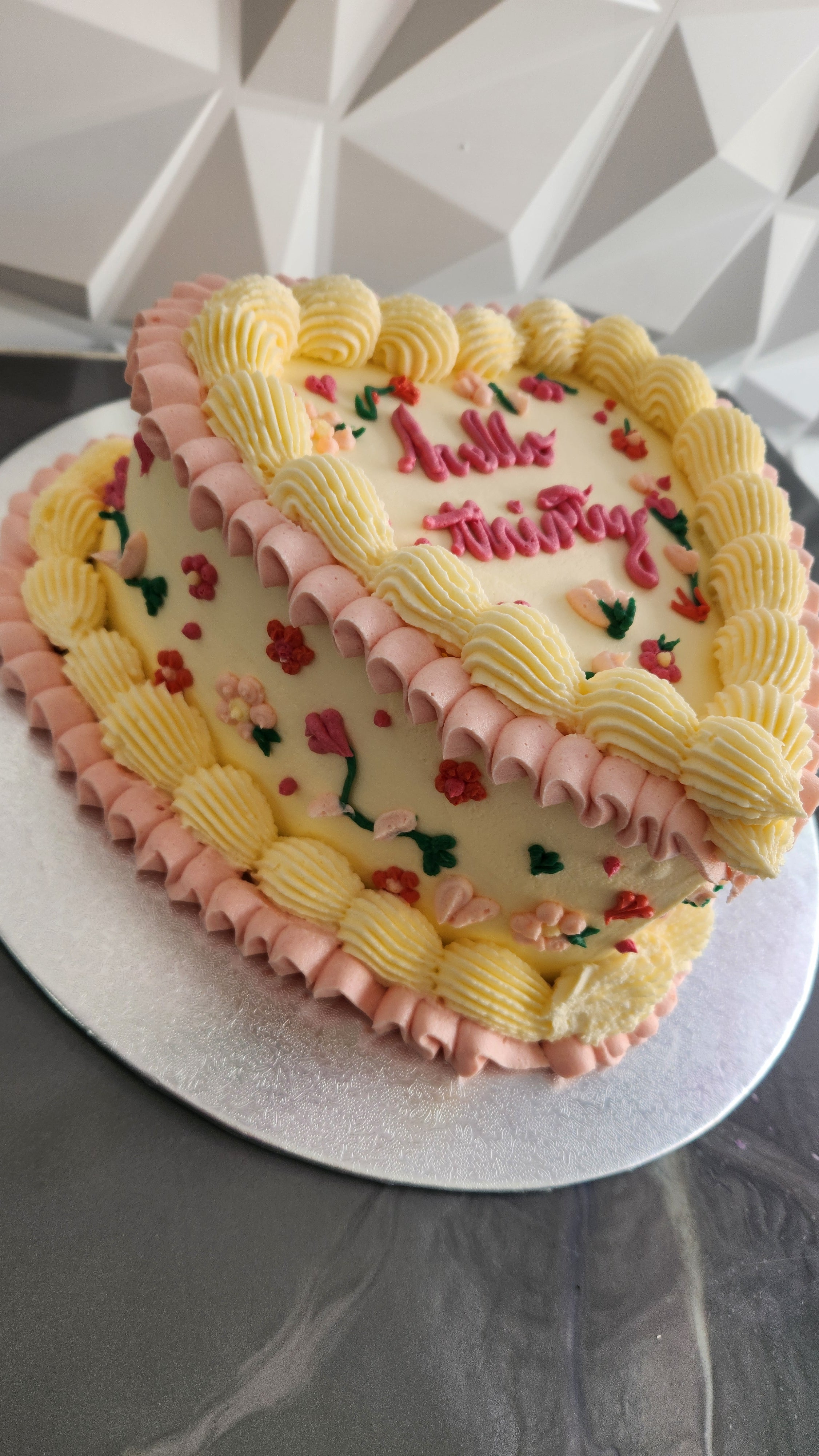Heart Floral Vintage Cake