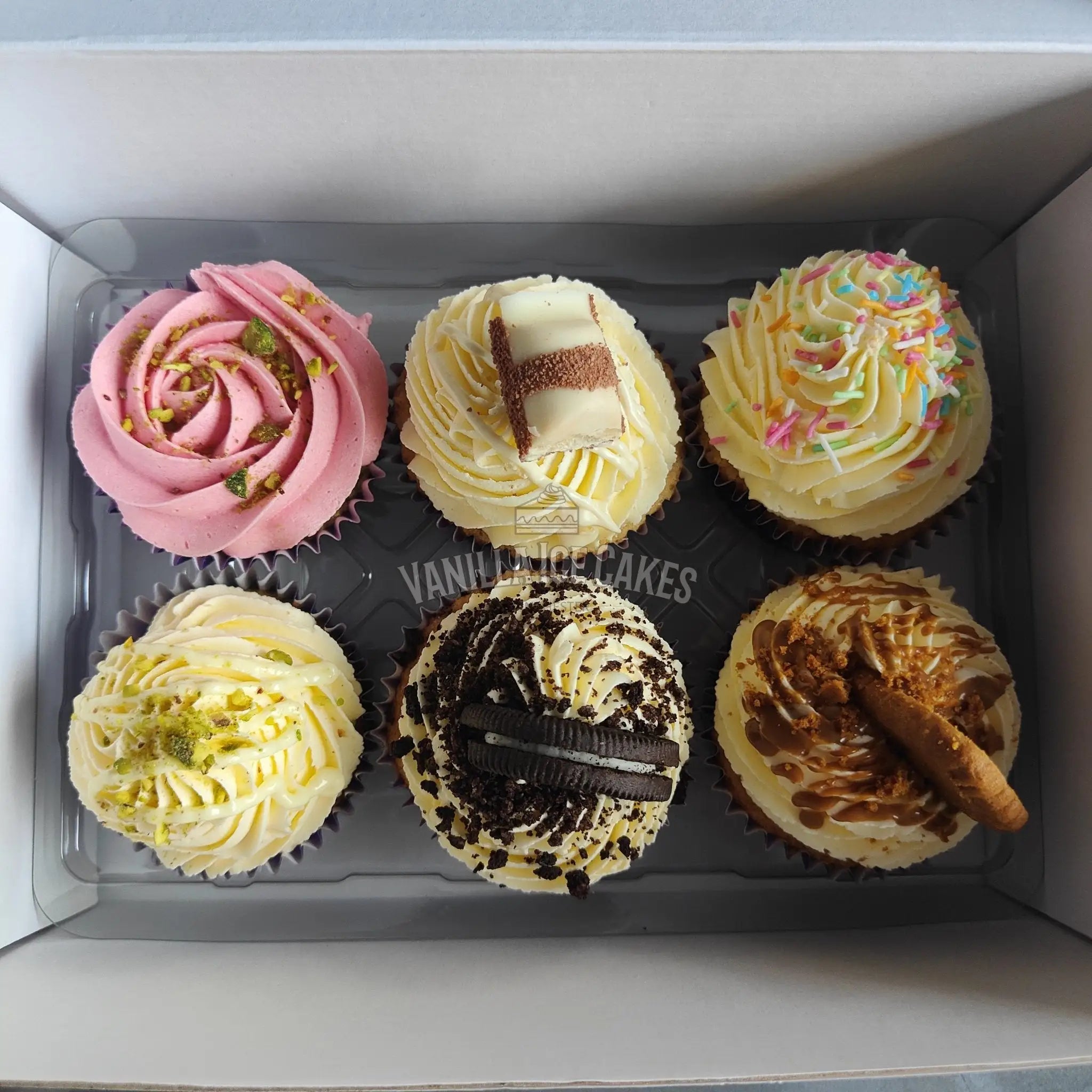 Cupcake Box (6) - Postal Gift Box - 6x Mixed Cupcakes From