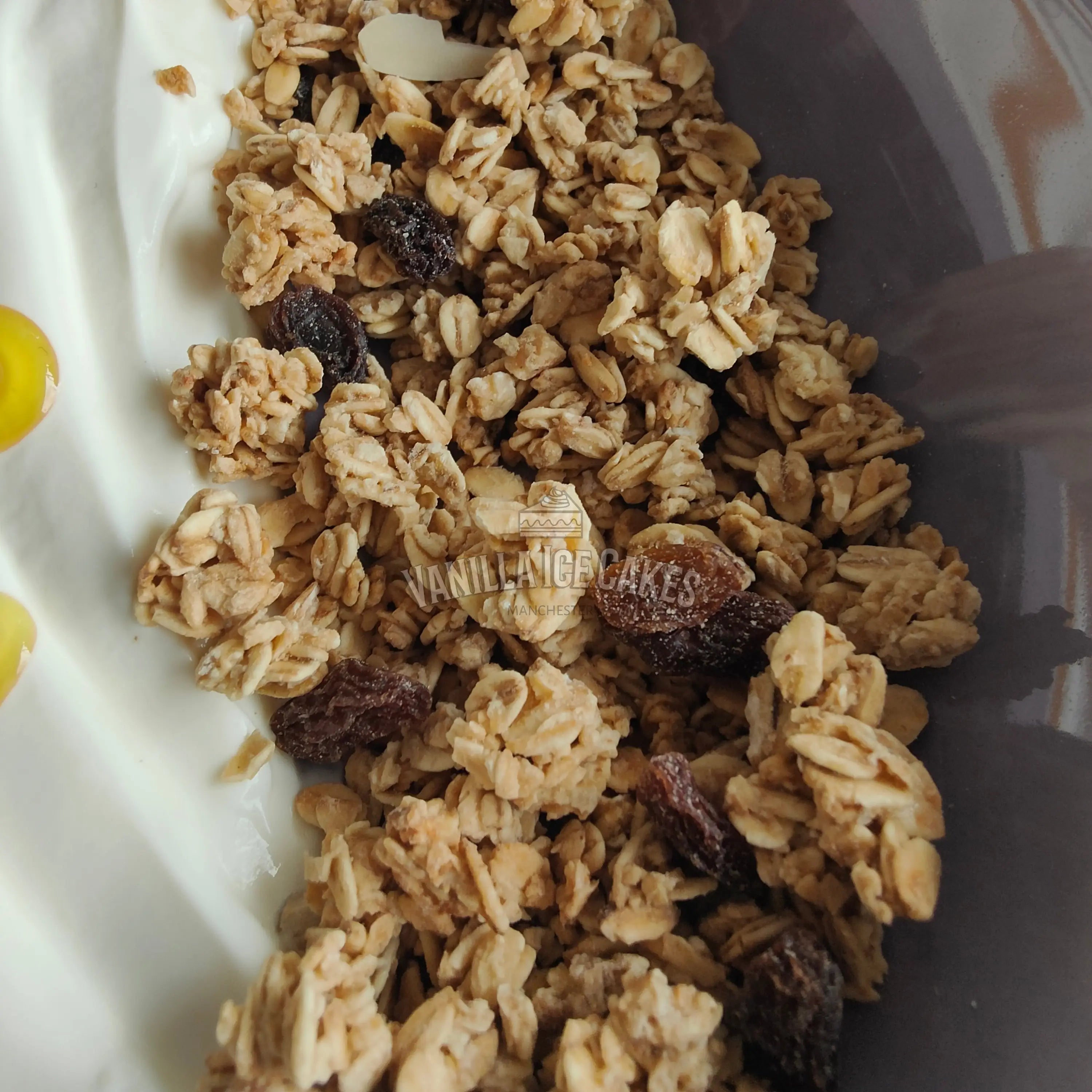 Greek Yoghurt & Granola