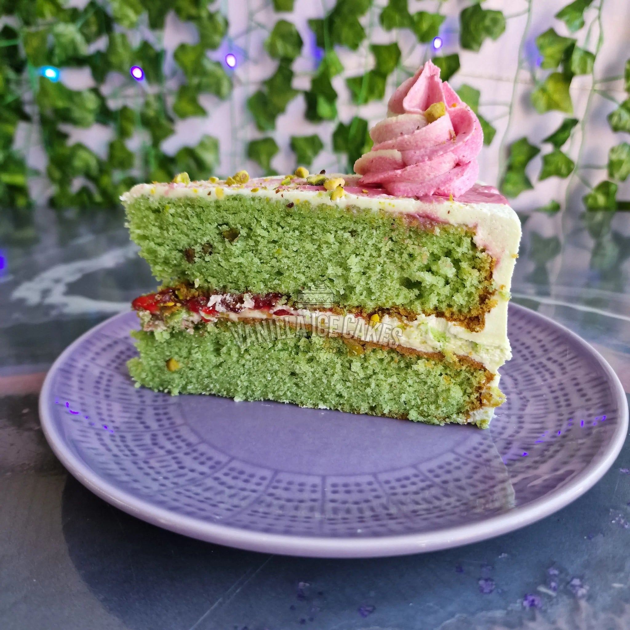 Vanilla Ice Cakes Raspberry & Pistachio Cake Slice